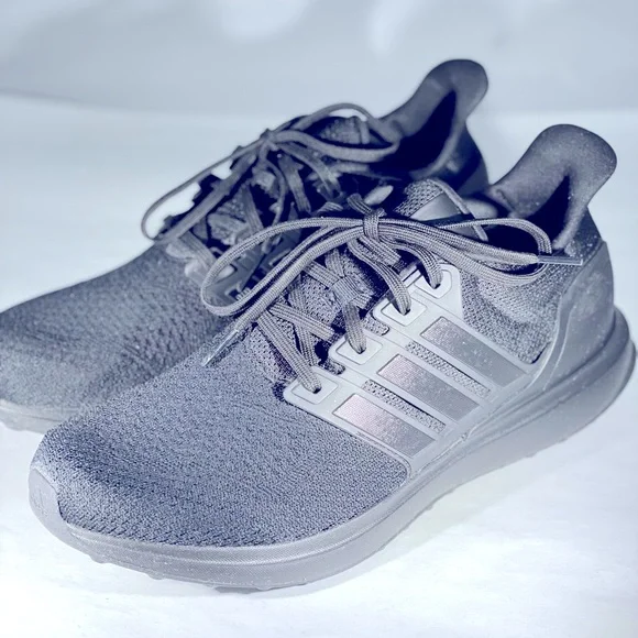 Adidas HWA‎ - Picture 2 of 9